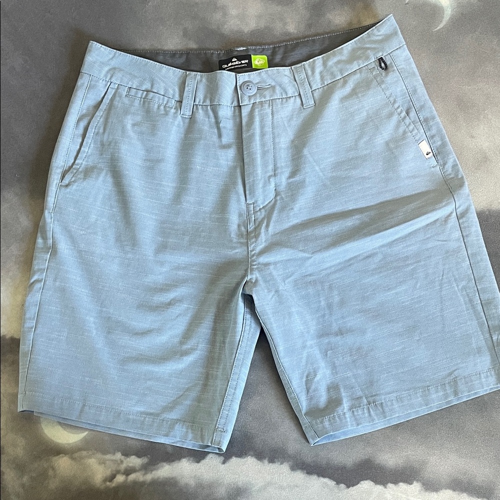 Quiksilver Men's Light Blue Flat Front Hybrid Shorts